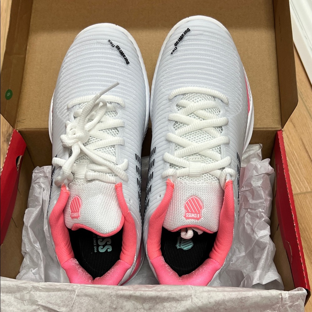 K-Swiss New in box Women's Hypercourt tennis shoes. 7.5W